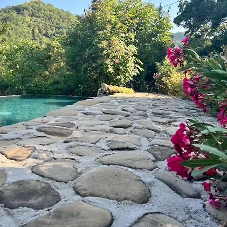 Borgo Spescia - La Teodorico- Piscina Parco Relax Santa Sofia